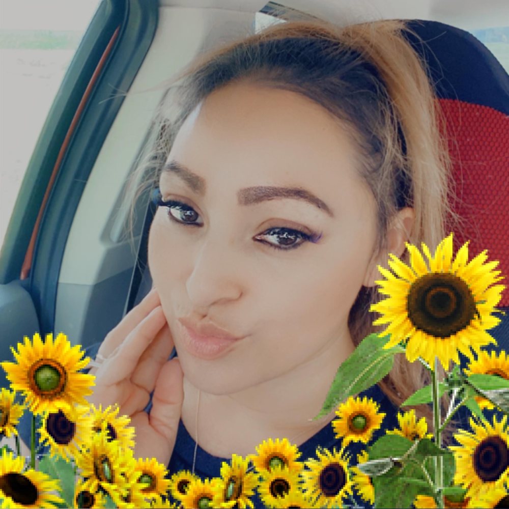 Meet your Posher, Iveth